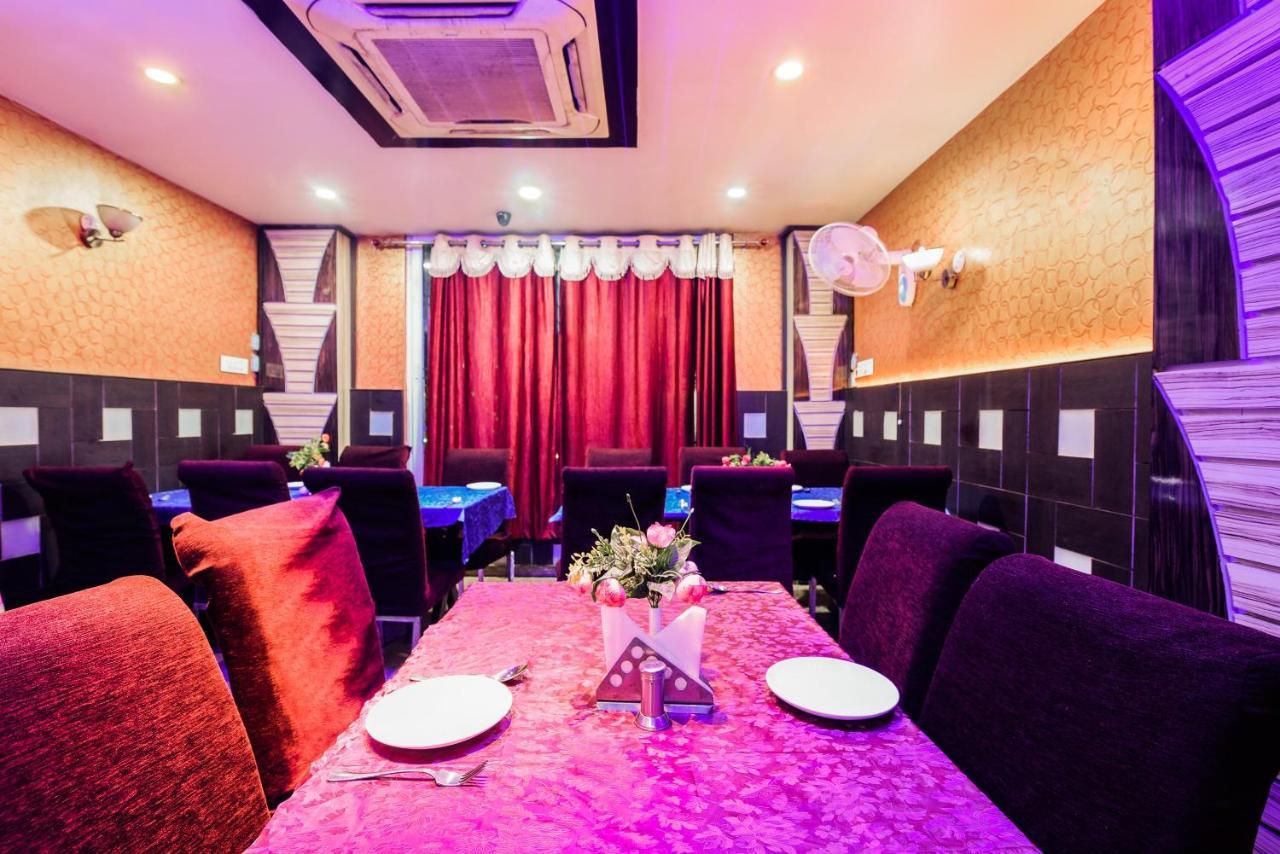 Oyo 30414 Hotel Us Residency Aurangabad  Dış mekan fotoğraf