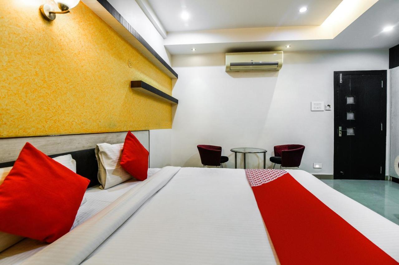 Oyo 30414 Hotel Us Residency Aurangabad  Dış mekan fotoğraf
