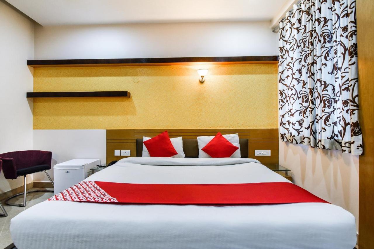 Oyo 30414 Hotel Us Residency Aurangabad  Dış mekan fotoğraf